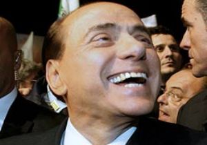 Berlusconi den Her Güne Yeni Gaf