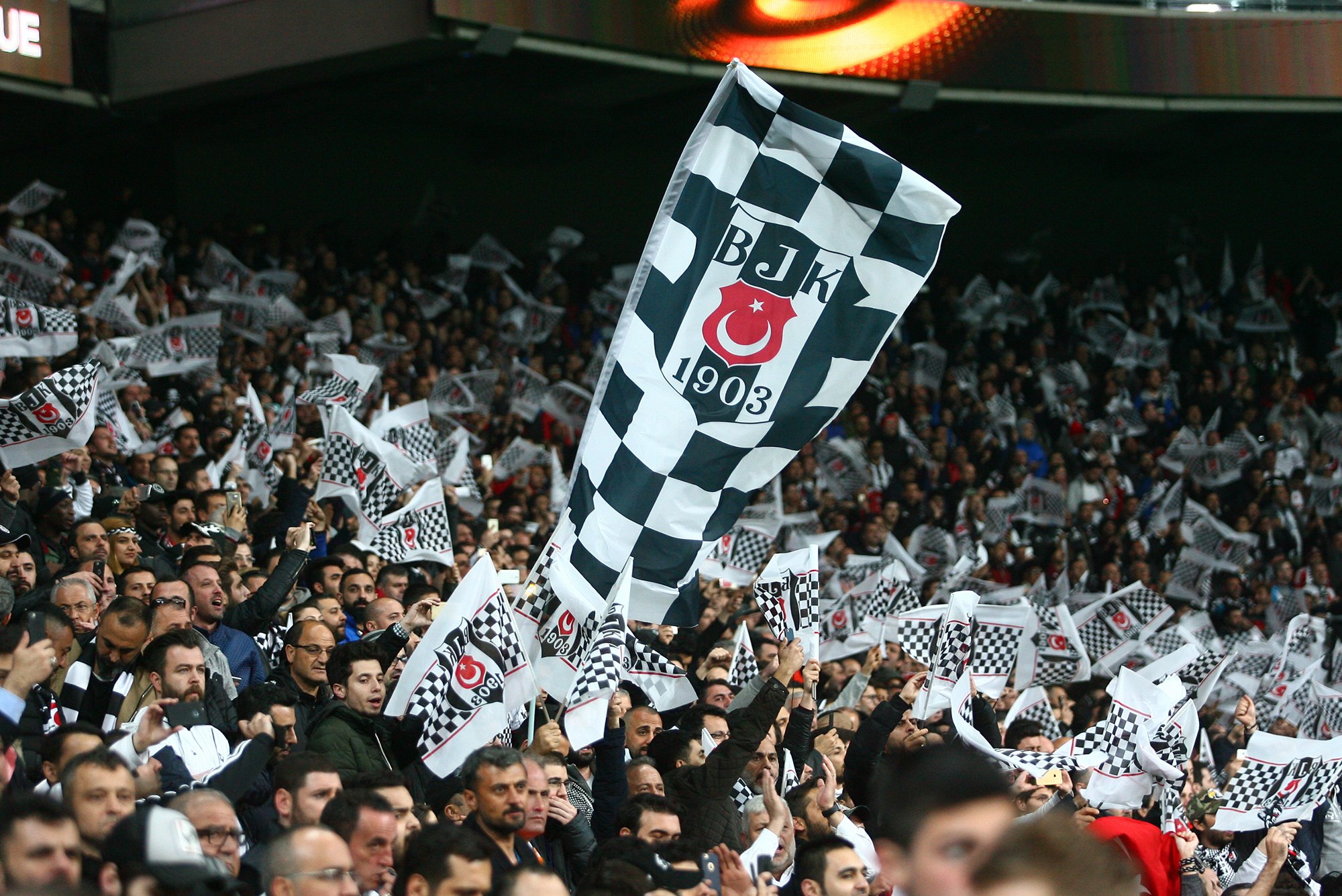 Beşiktaş a dünya klasında sponsor! Başkan Ahmet Nur Çebi açıkladı