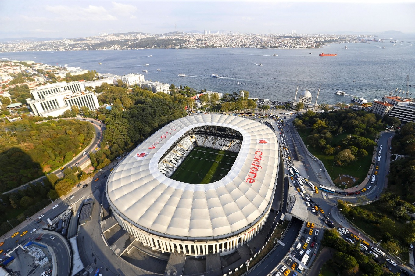 Kartalı uçuracak sponsorluk yolda! Beşiktaş a 100 milyon euro...