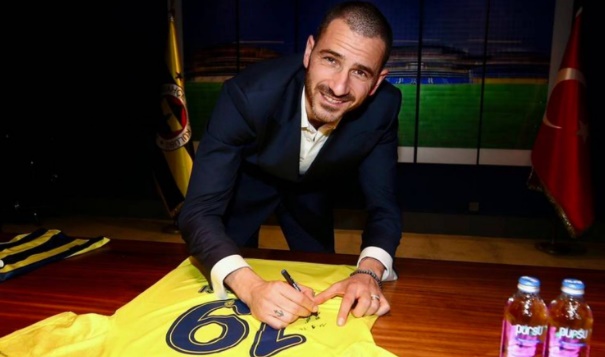Fenerbahçe, Leonardo Bonucci yi resmen açıkladı