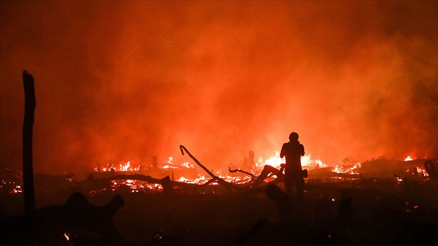 Brezilya da yangınlar bitmiyor
