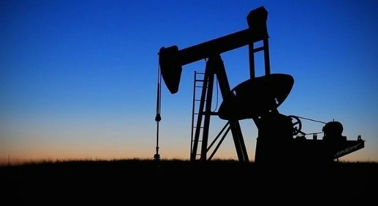 Türkiye nin petrol ithalatı azaldı