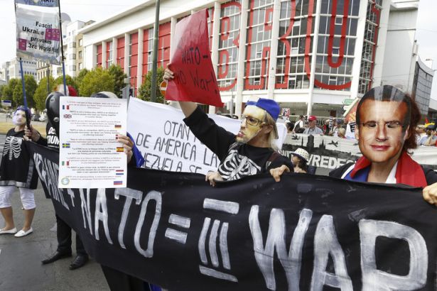 NATO Zirvesi protestoları başladı