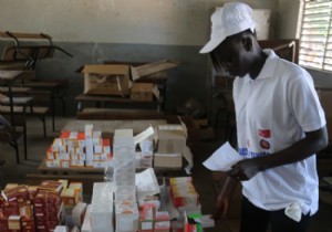 Afrika ya Ebola için ilaç ve tıbbi malzeme desteği!