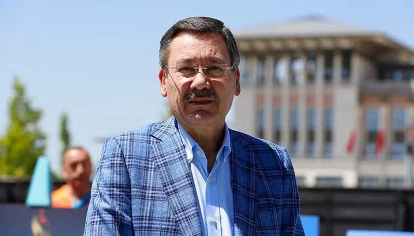 Melih G�k�ek: Kendimi T�rk adaletine teslim ediyorum