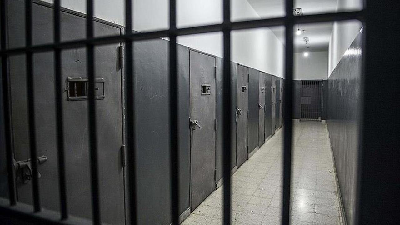 İran da 2 bin mahkuma af veya ceza indirimi