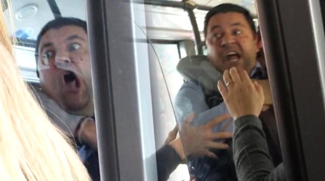 Halk otobüsü şoföründen yolcuya tehdit