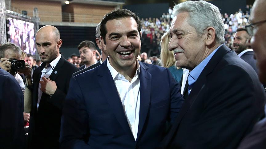 Yunanistan da Çipras a  güven  sürüyor