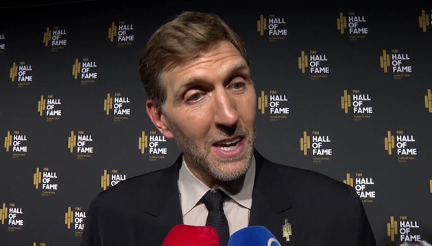 Hidayet T�rko�lu'na �vg�