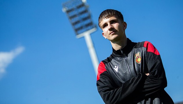 Top toplay�c� g�ndem oldu