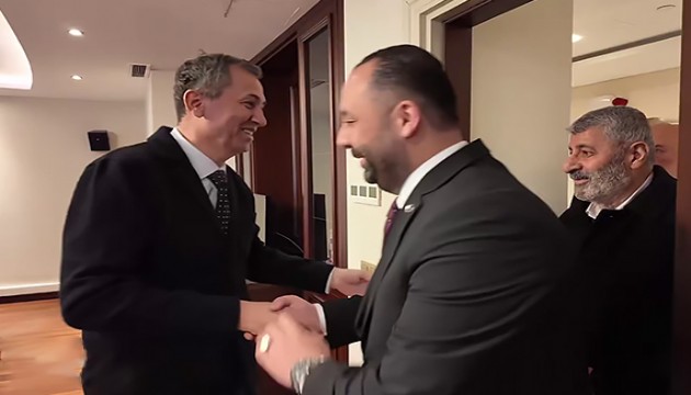 Dr. Ali Arif �zzeybek, Hatayl� inan� ve kanaat �nderleriyle bir araya geldi