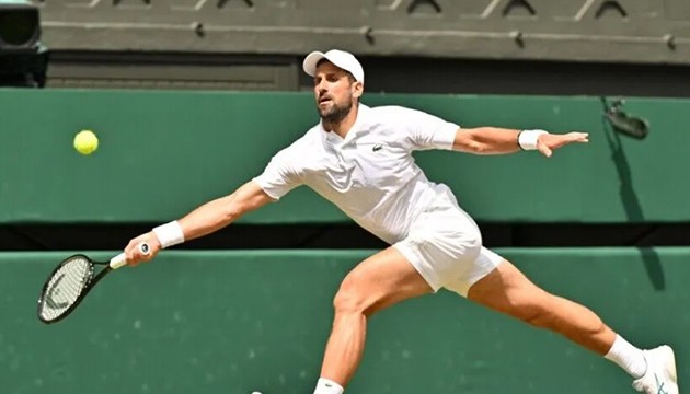 Djokovic �eyrek finalde