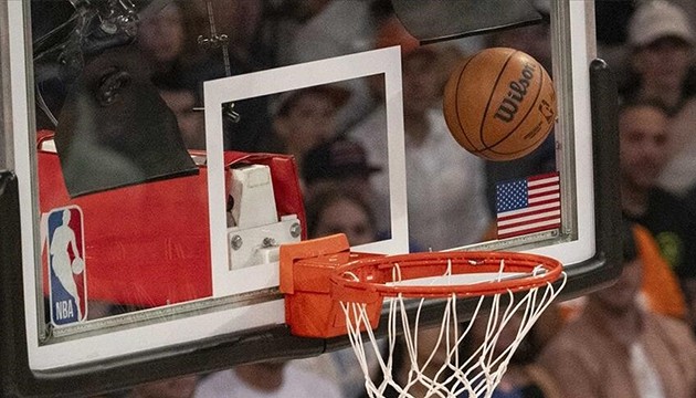 San Antonio yar� finalde