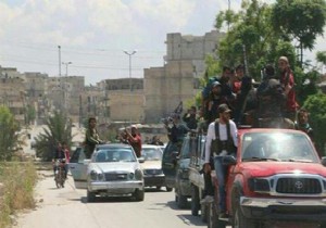 Nusra, orduyu İdlib den çıkarmaya çalışıyor!