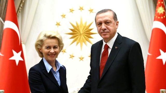Erdoğan, AB Komisyonu Başkanı Leyen ile telefonda görüştü!