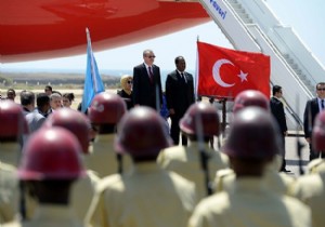 Erdoğan Somali de resmi törenle karşılandı!