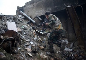 Muhalifler Halep te stratejik noktaları ele geçiriyor!