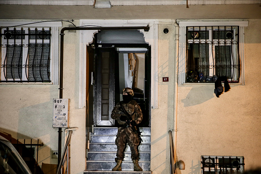 İstanbul da suç örgütüne operasyon