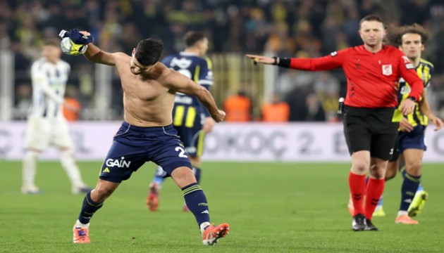 Fenerbah�e�de bir sakatl�k endi�esi daha: Asensio �dman� yar�da b�rakt�