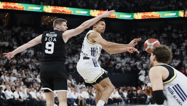 Tarihi seriyi Fenerbah�e bitirdi