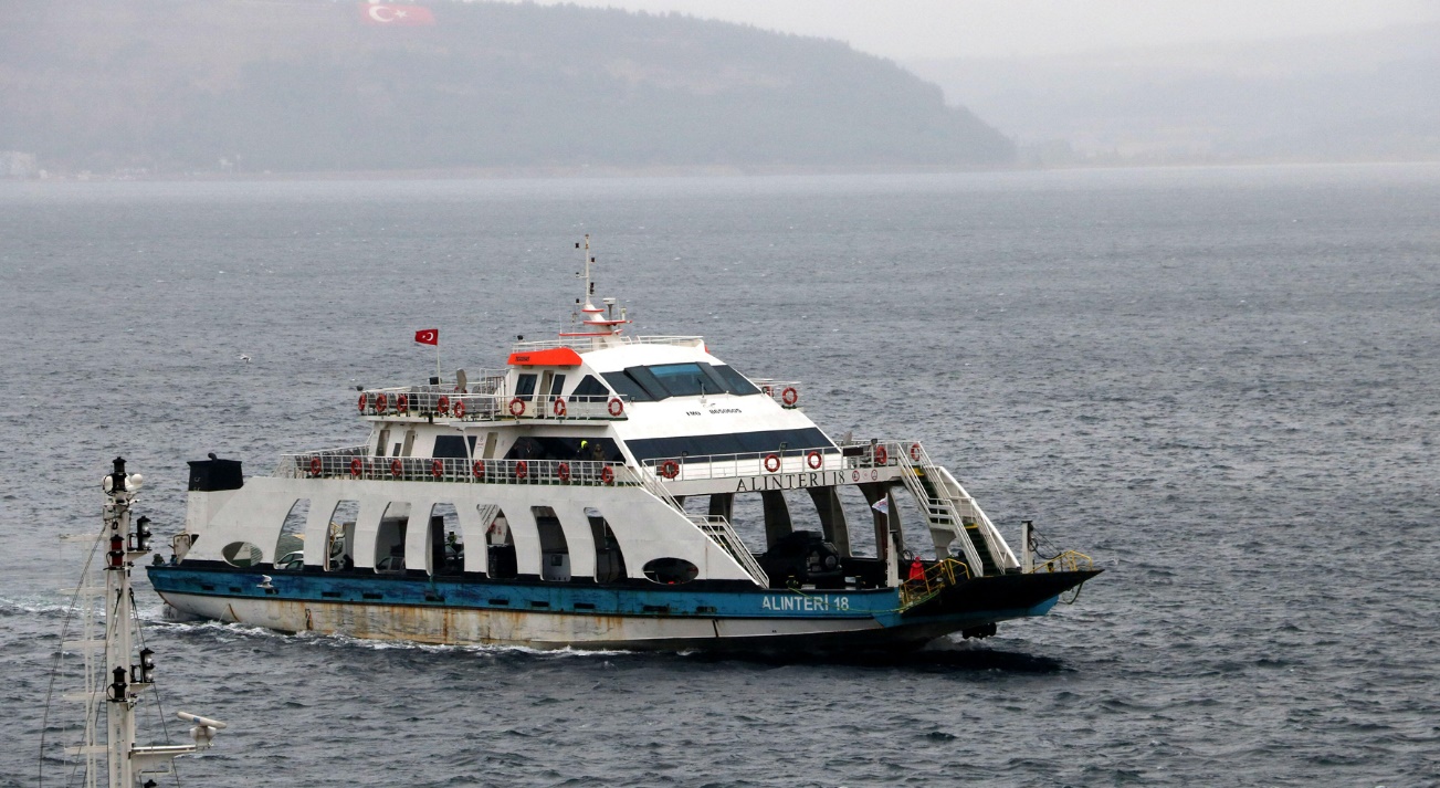 Ege Denizi için fırtına uyarısı: Tüm feribot seferleri iptal!