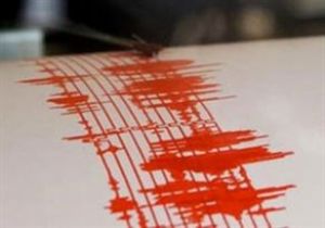 Ege Denizi nde 4,9 büyüklüğünde deprem