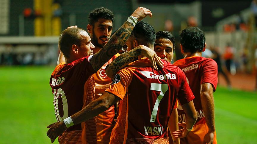 Galatasaray kayıpsız! Geriye düşmelerine rağmen kazandılar!