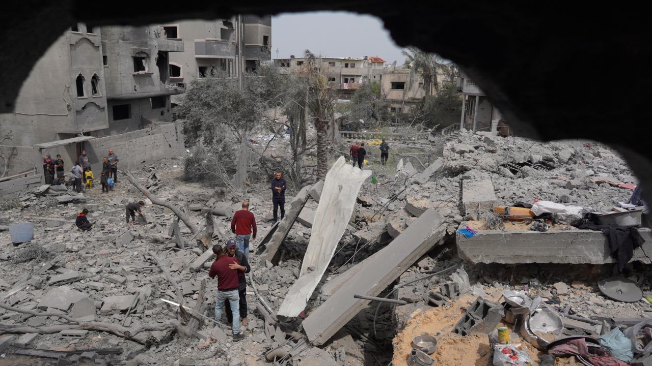 İsrail Gazze de 8 sivili daha öldürdü