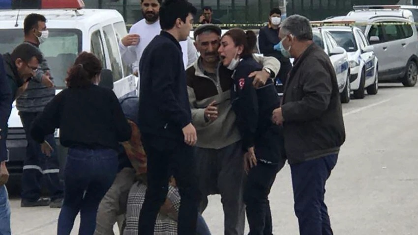 Adana da korkunç kaza: 3 ölü 2 yaralı