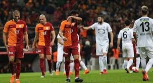 Kupayı Galatasaray, Avrupa yı Trabzon kaybetti