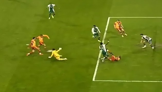 VAR karar� tart��ma yaratt�: Galatasaray'dan jet a��klama geldi