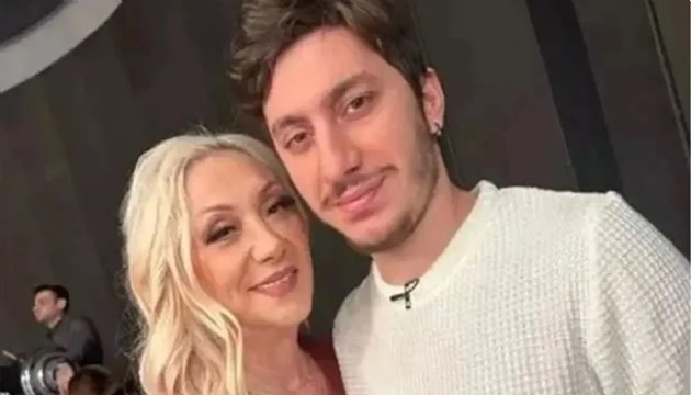 G�ll�'n�n o�lundan �ok s�zler: 'Annemi senelerce d�vd�n'