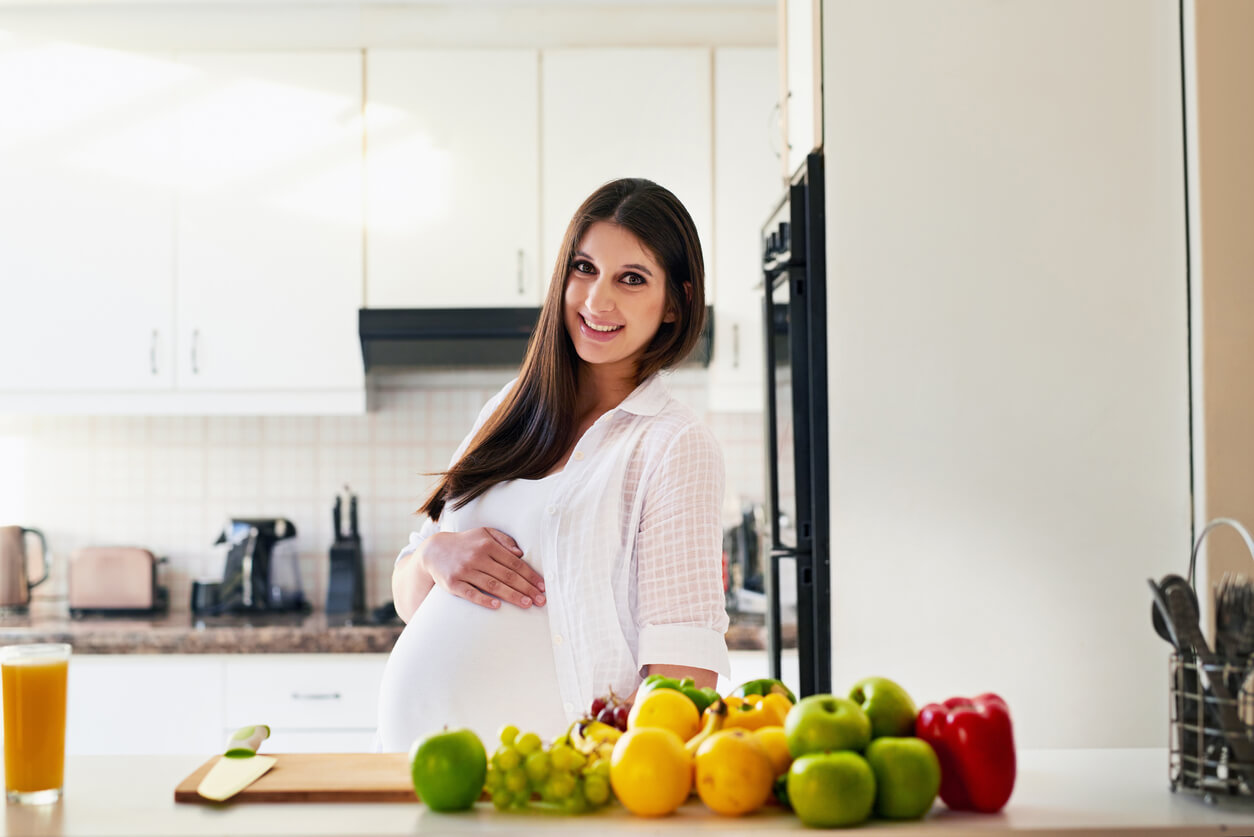 Hamilelik sürecinde nasıl beslenmeli?