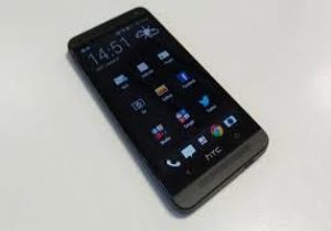 HTC One En İyi Akıllı Telefon Seçildi!