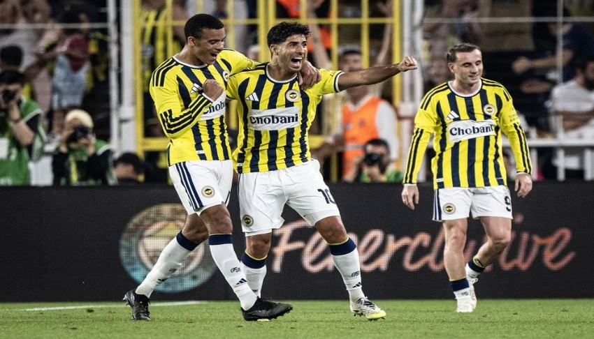 Fenerbah�e tur kap�s�n� aralad�: Greenwood'dan siftah