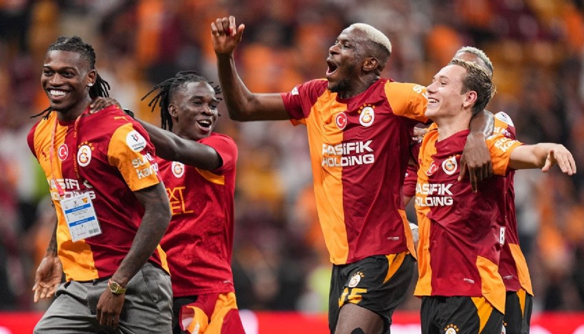 Galatasaray'�n �ampiyonlar Ligi kadrosu belli oldu
