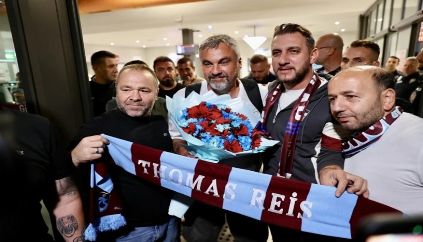 Trabzonspor'un yeni teknik direkt�r� Thomas Reis Trabzon'a geldi