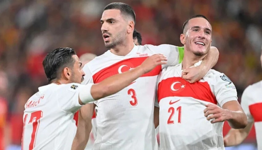 Milli y�ld�z�n evi soyuldu