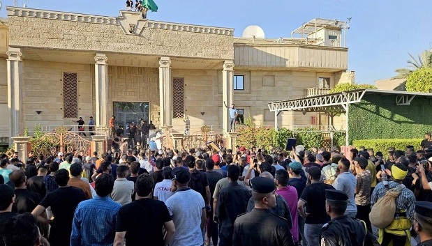 Bağdat ta İsveç Büyükelçiliği ne saldırı
