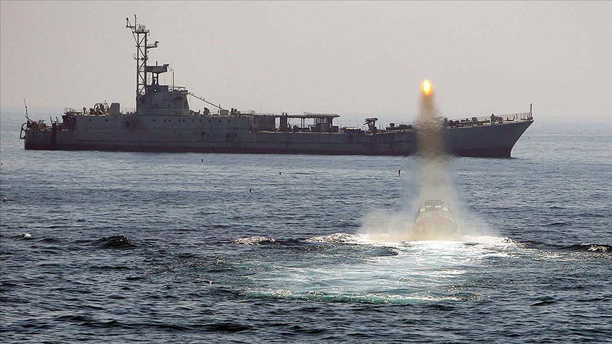 İran, Yemen e savaş gemisi gönderdi