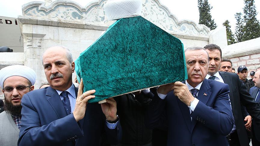  O  alim son yolculuğuna uğurlandı! Cenaze törenine Cumhurbaşkanı Erdoğan da katıldı