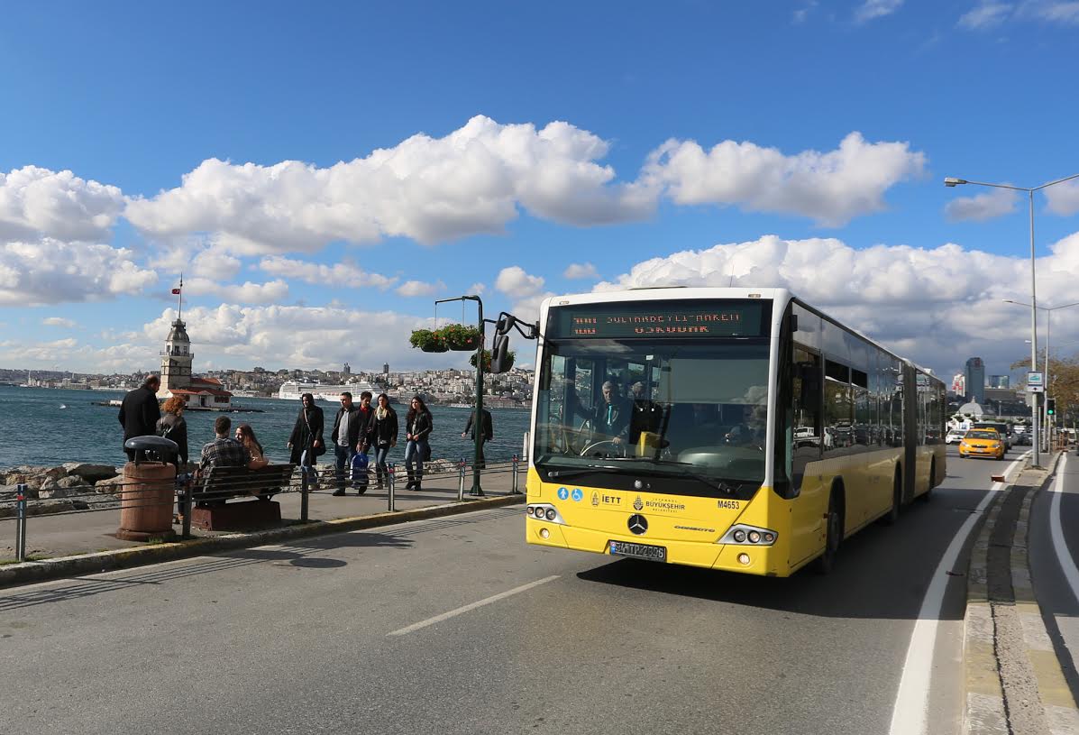 İstanbul da toplu taşıma bugün ücretsiz