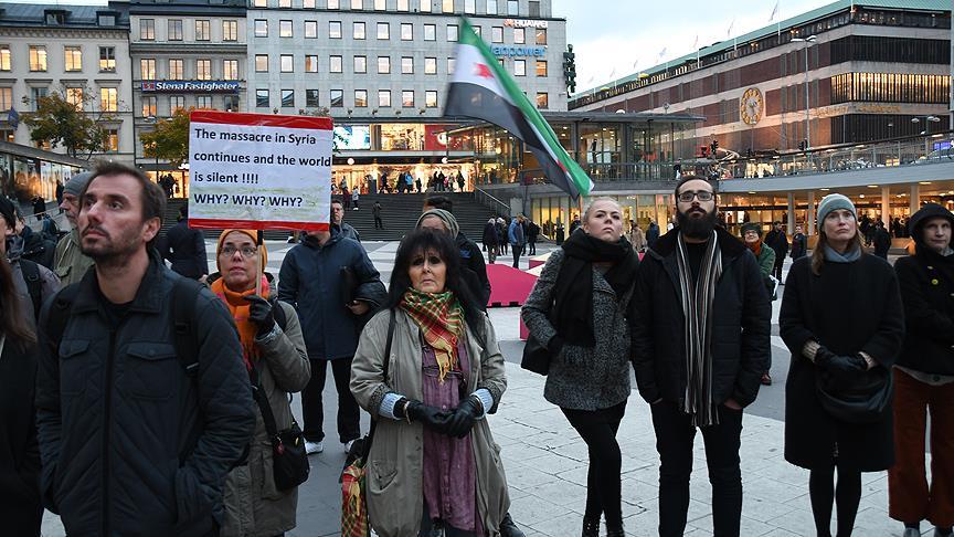 İsveç te  Halep  protestosu