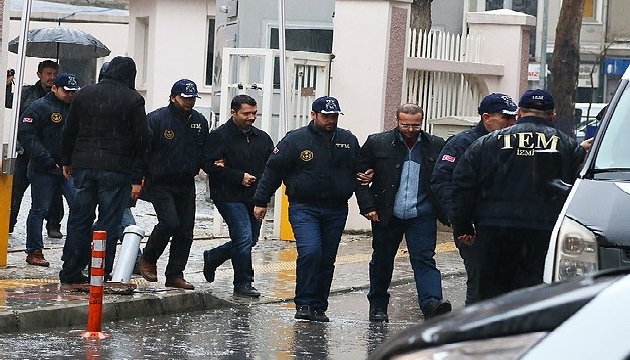 İzmir merkezli operasyonda 2 tutuklama!