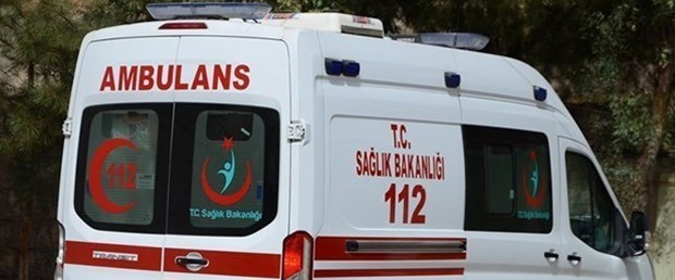 İzmir de otomobilin çarptığı çocuk hayatını kaybetti