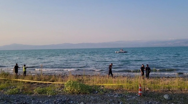 Serinlemek için İznik Gölü ne giren 8 yaşındaki çocuktan acı haber