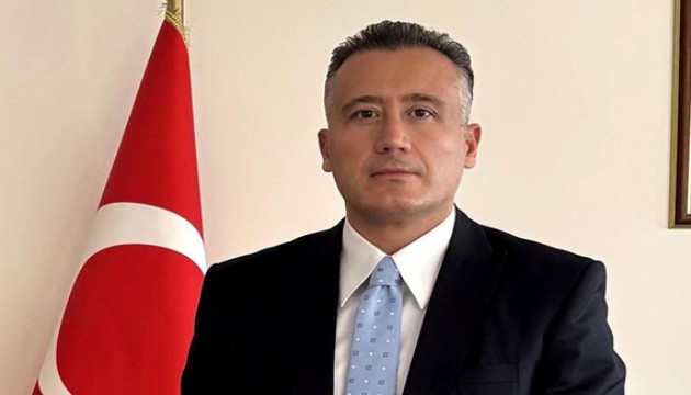Sosyal medyadan sert s�zlerle muhalefete y�klenmi�ti: Kaymakam Elig�l g�revden al�nd�