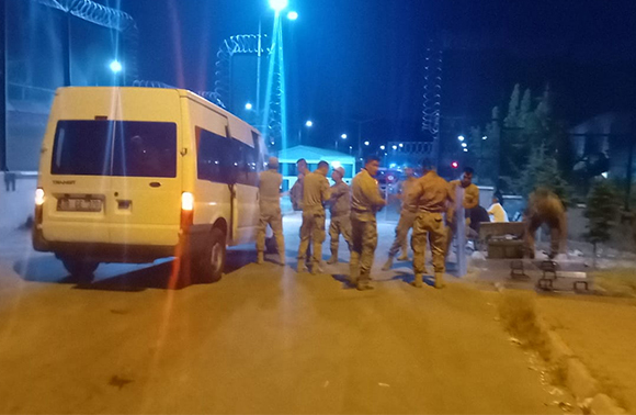 Kayseri de yangın çıkaran 20 sığınmacı tutuklandı!