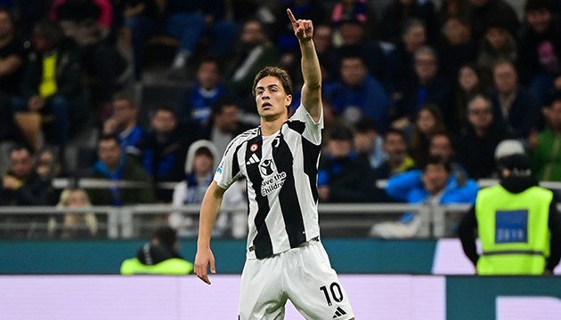 Kenan Y�ld�z MVP se�ildi