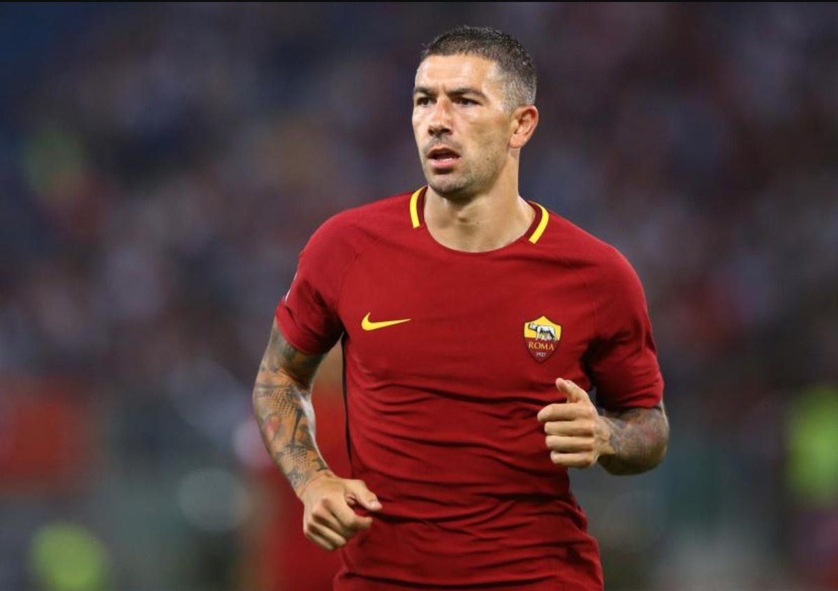 Kolarov,  Fenerbahçe ye gelecek mi?